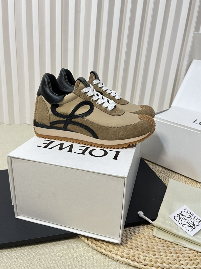 Loewe Sneakers